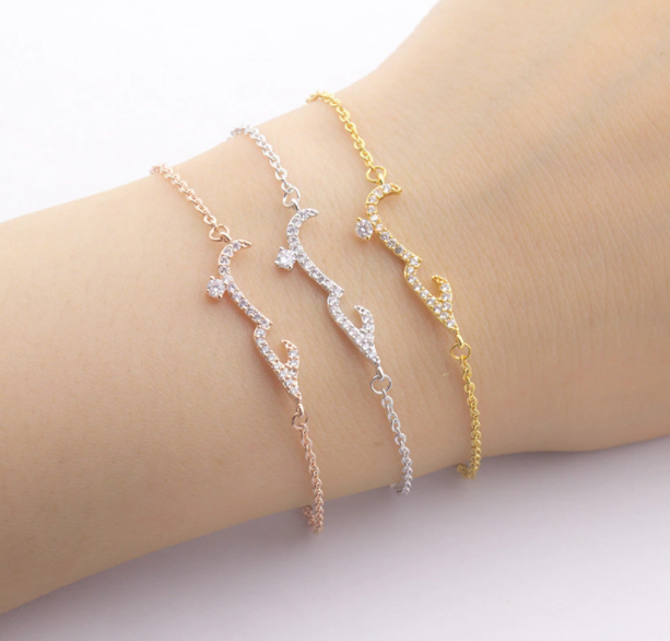 'Love' bracelet in Arabic